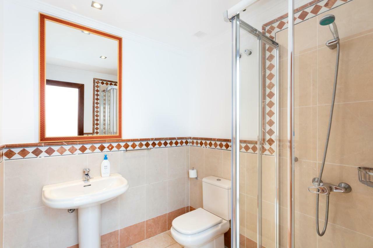 Rooms & Suites Terrace 3A Арресифе Экстерьер фото